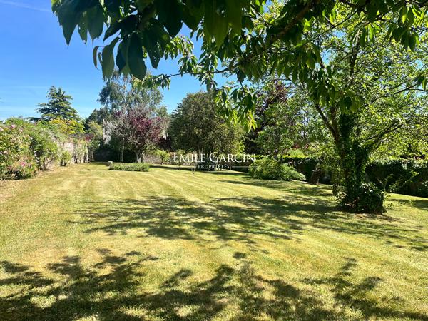 A VENDRE PROPRIETE DE CARACTERE  CENTRE SAINT BRIAC SUR MER