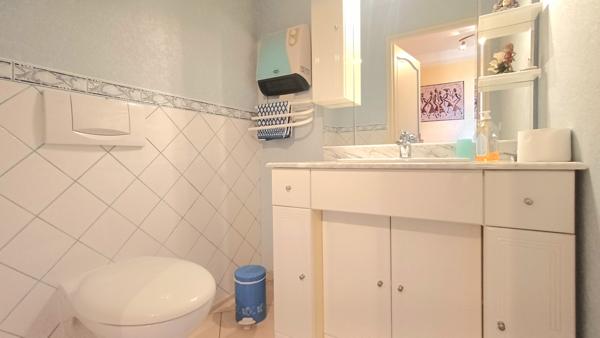 Ventenac-en-Minervois (11120) À acheter à Ventenac-En-Minervois : immense maison avec 4 chambres