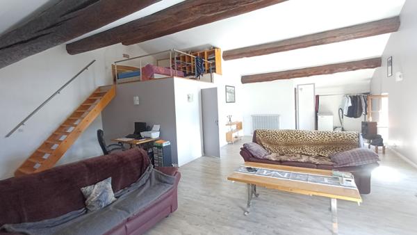 Ventenac-en-Minervois (11120) À acheter à Ventenac-En-Minervois : immense maison avec 4 chambres