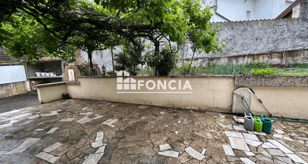 À vendre Maison 7 pièces 192 m² - Roanne 42300
