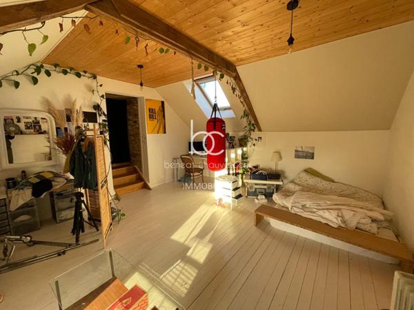 AMBON Maison 5 pièces 157 m²
