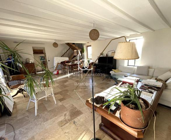 AMBON Maison 5 pièces 157 m²