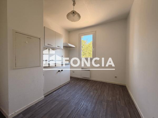 Location Appartement 2 pièces 47.6 m² - 29/55 RUE DU GD FBG Chartres 28000
