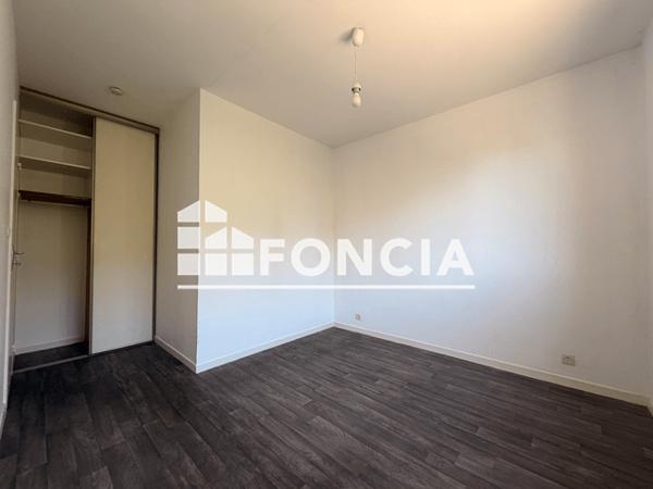 Location Appartement 2 pièces 47.6 m² - 29/55 RUE DU GD FBG Chartres 28000