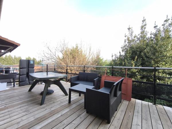 Belle terrasse neuve