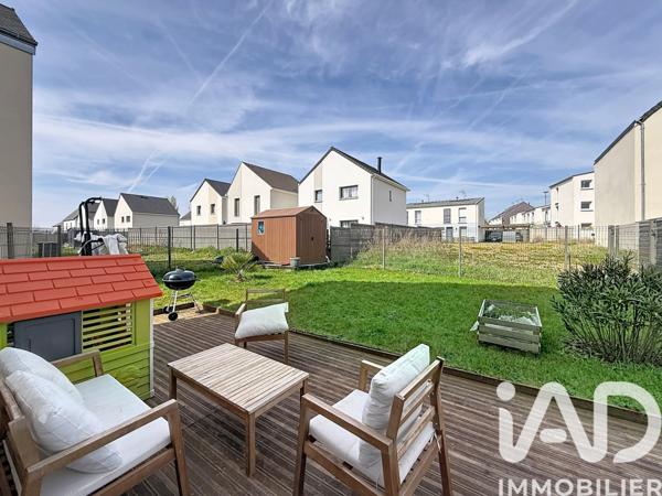 Maison à vendre 5 pièces 91 m² Bruyères-le-Châtel