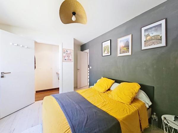 QUÉVEN : Grande maison contemporaine de 180m²