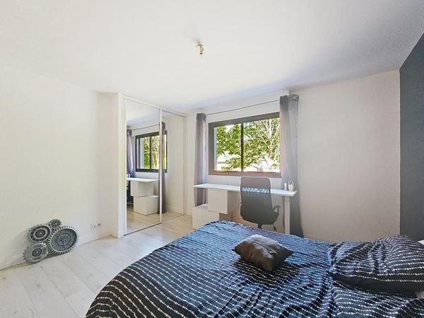 QUÉVEN : Grande maison contemporaine de 180m²