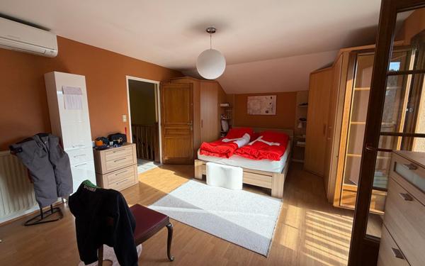 Maison à vendre    11 pièces •  Wisembach