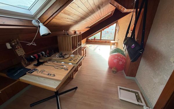 Maison à vendre    11 pièces •  Wisembach