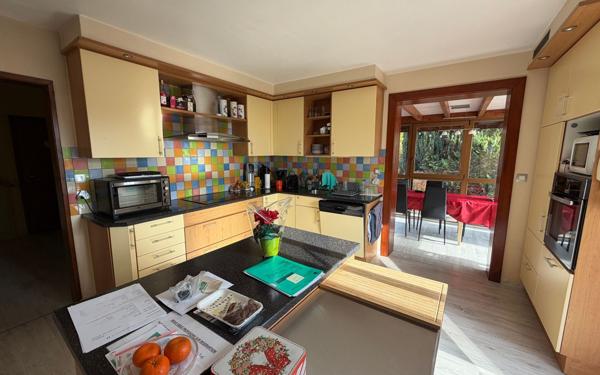 Maison à vendre    11 pièces •  Wisembach