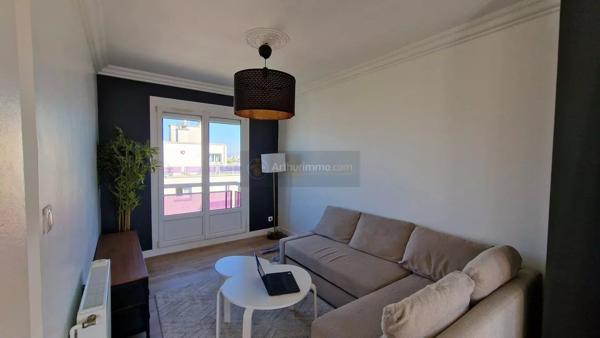 Location                                                      Appartement
                        
                     2 pièces                      49 m2                     à Brest