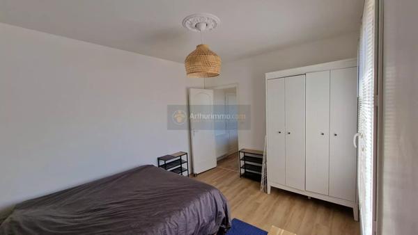 Location                                                      Appartement
                        
                     2 pièces                      49 m2                     à Brest