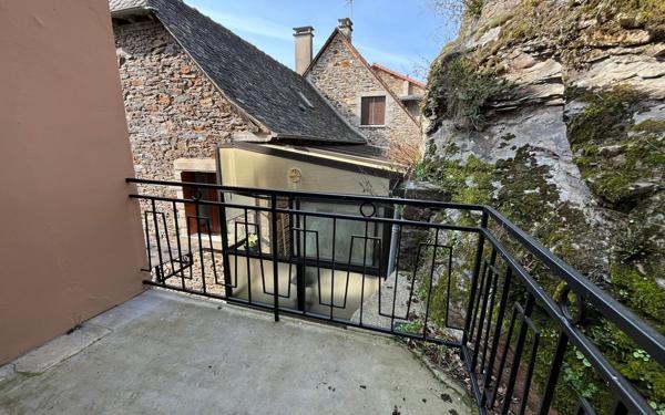 Maison à louer    3 pièces •  Grand-Vabre