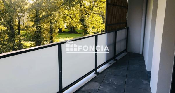 Location Appartement 2 pièces 54.7 m² - Saint-avé 56890