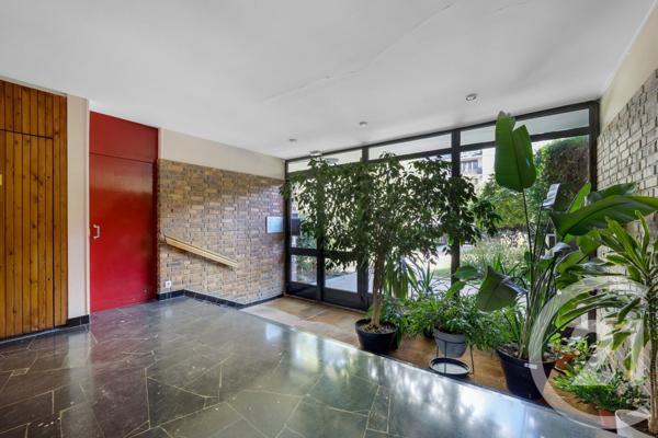 Appartement F1 à vendre  1 pièce - 24 m2 MONTROUGE - 92
