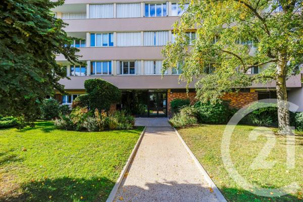 Appartement F1 à vendre  1 pièce - 24 m2 MONTROUGE - 92