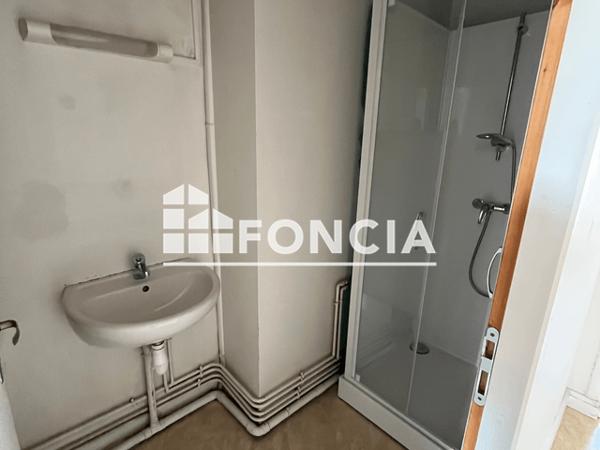 Location Appartement 2 pièces 52 m² - BATIMENT B Nancy 54000