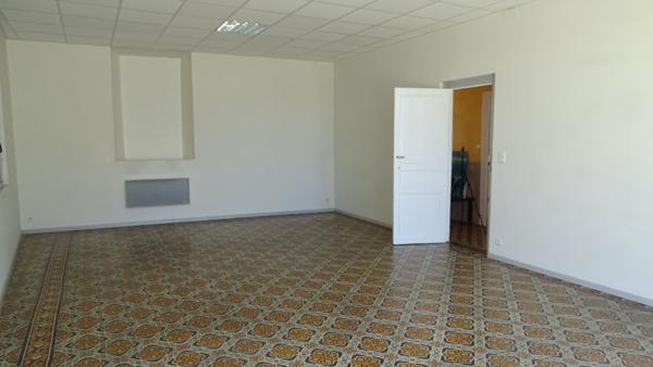 LOCAL COMMERCIAL EN RDC QUARTIER 4 CHEMINS CARCASSONNE