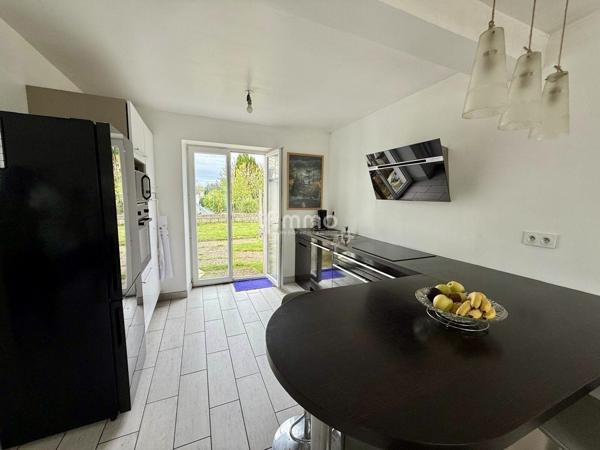 Quimper Ouest – Quartier Penhars – Maison familiale aux beaux volumes