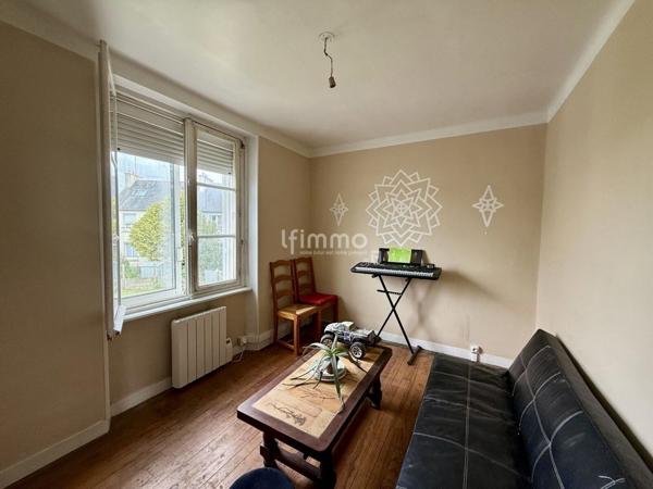 Quimper Ouest – Quartier Penhars – Maison familiale aux beaux volumes