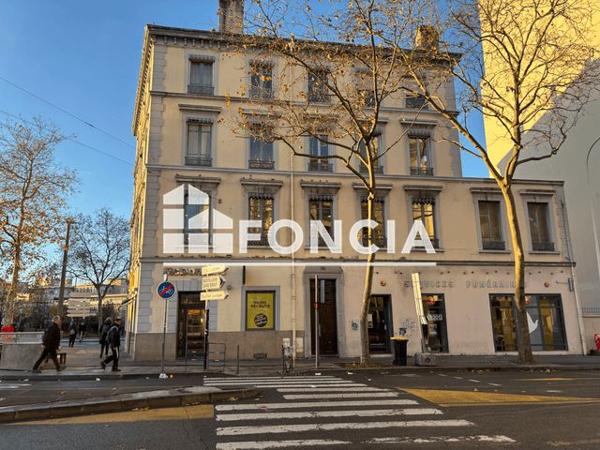 Location Appartement 2 pièces 44.24 m² - 160 COURS ALBERT THOMAS Lyon 69008