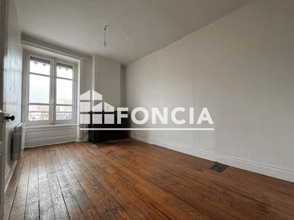 Location Appartement 2 pièces 44.24 m² - 160 COURS ALBERT THOMAS Lyon 69008