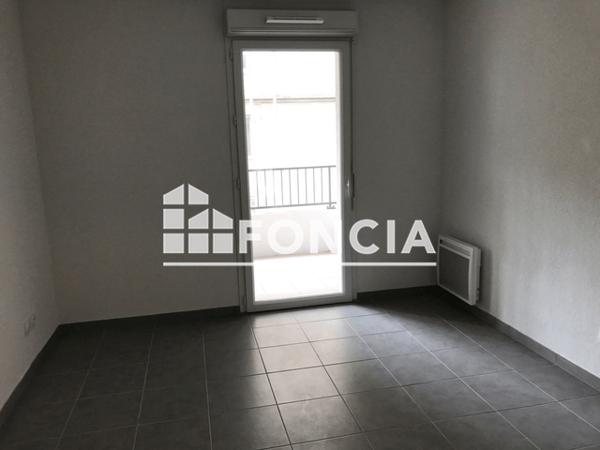 Location Appartement 3 pièces 65.66 m² - RUE DE CRIMEE Marseille 13003