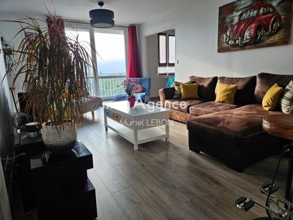 Appartement à FOUGERES, 35300 - 5 pièces 78m²