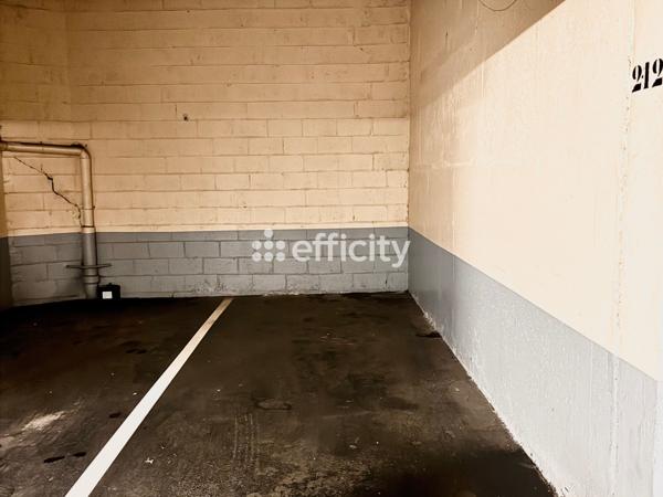 Parking - 12 m² Exclusivité efficity