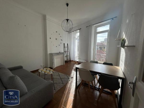 Appartement à louer 2 pièces 41.79m²