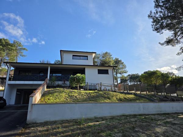 Maison 5 pièces - 202 m² Bien prestige