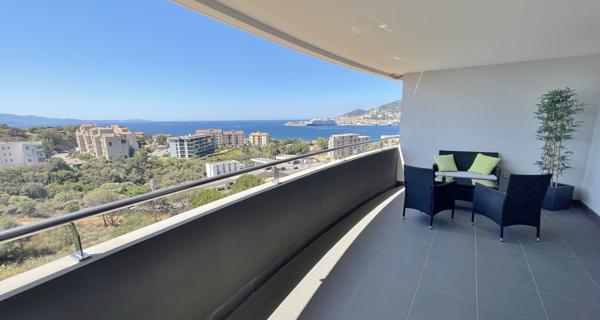 AJACCIO Superbe T2 récent vue mer Ajaccio (20090)