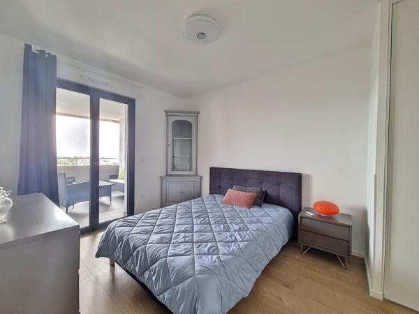 AJACCIO Superbe T2 récent vue mer Ajaccio (20090)