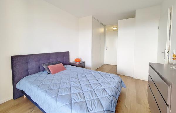 AJACCIO Superbe T2 récent vue mer Ajaccio (20090)