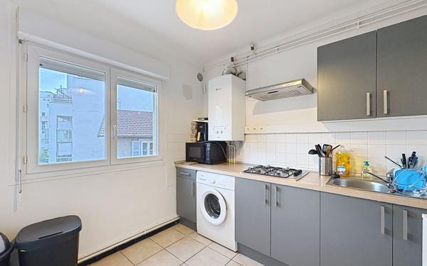 Appartement à vendre    2 pièces • 48 m2 Pau