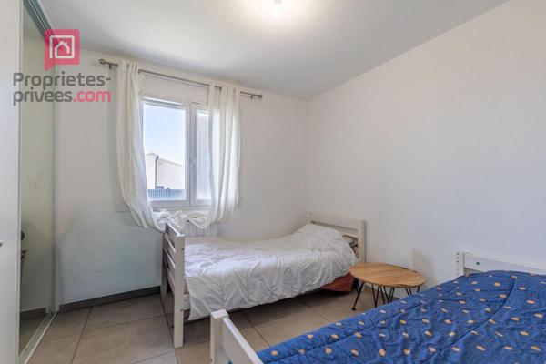 Maison de plain pieds de 103 m2 construite en  2022 à Carpentras. Terrain 302 m2