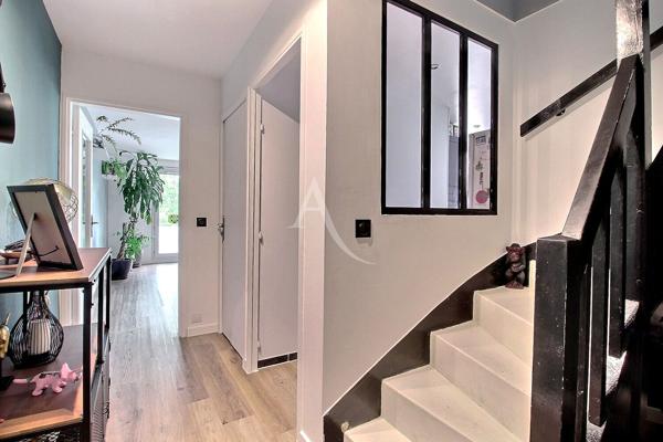 Appartement Duplex 4 pièces 77m² Elancourt
