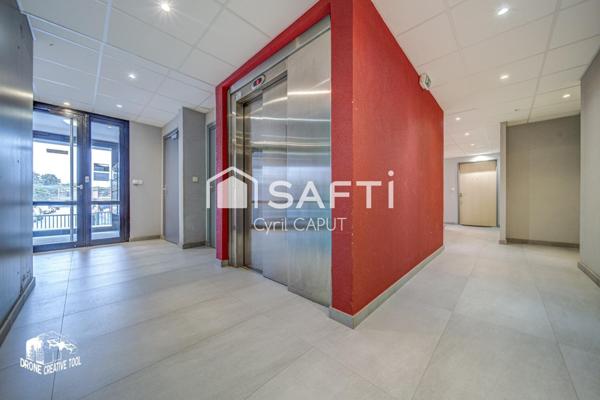 Superbe F3, grande terrasse, garage fermé, cave