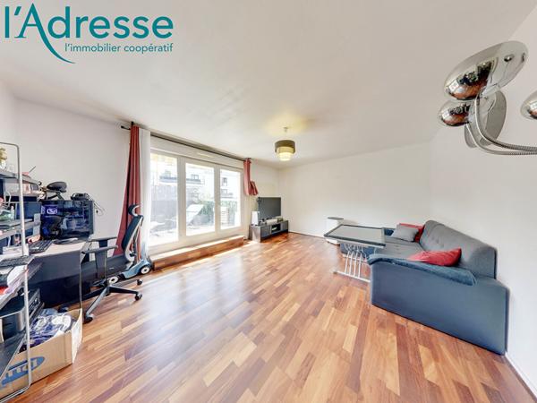 Appartement dernier étage Noisy Le Grand 2 pièce(s) 50 m2