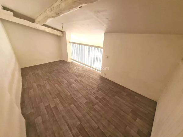 Location Appartement 3 pièces 75 m2 à Draguignan