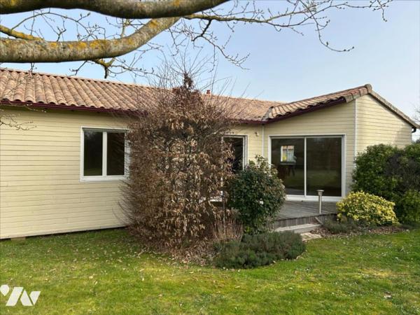 BOURG DE ST GEORGES BX - PLAIN-PIED 121 M² HAB - 3 CH - BUREAU - TERRAIN 1000 M²