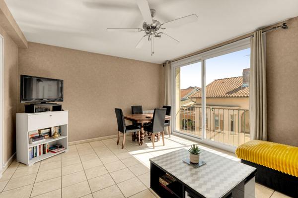 Appartement Toulouse 4 pièce(s) 69 m2 parking cave