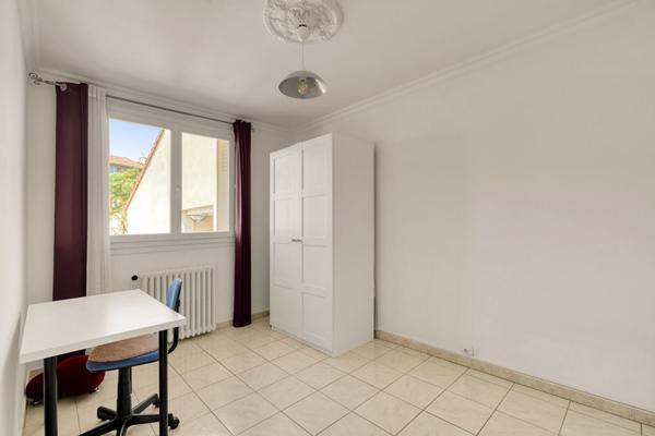 Appartement Toulouse 4 pièce(s) 69 m2 parking cave