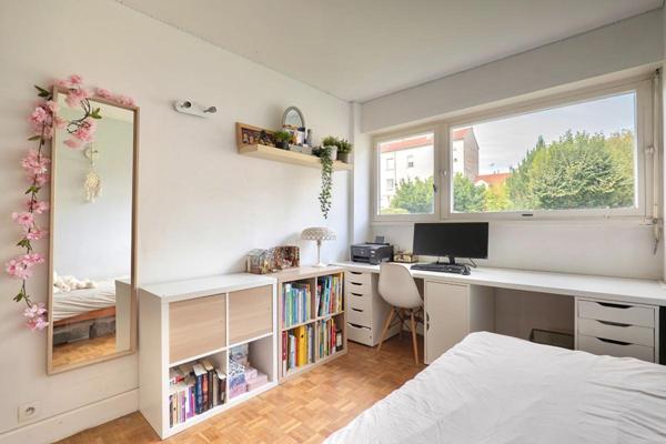 Appartement Maisons Alfort 5 pièces proche métro