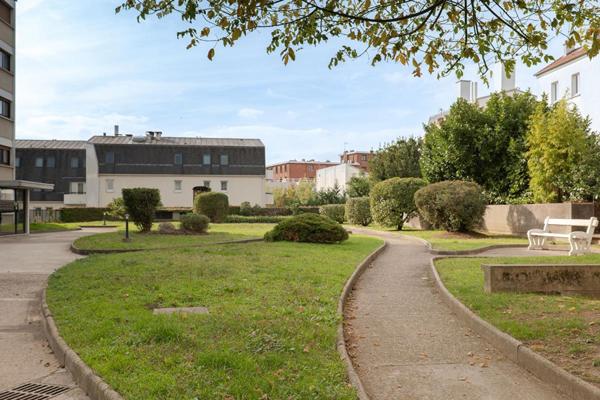 Appartement Maisons Alfort 5 pièces proche métro
