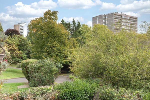 Appartement Maisons Alfort 5 pièces proche métro