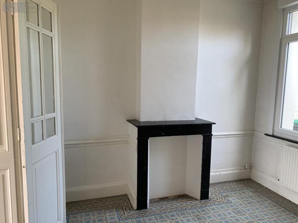 Maison à louer à Arras dans le Pas-de-Calais (62000), ref : 62135-L1151