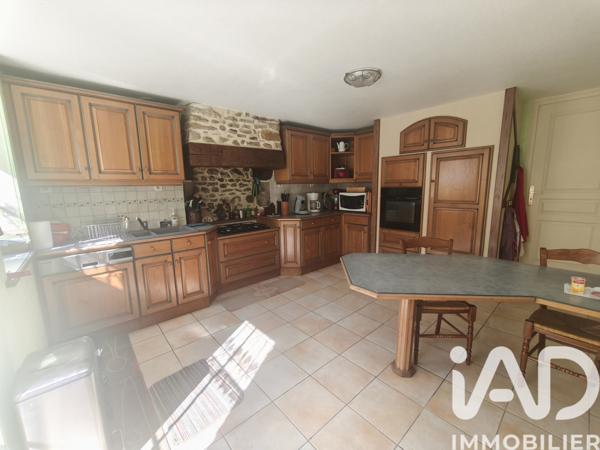 Maison à vendre 10 pièces 165 m² Villaines-la-Juhel