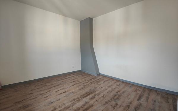 Appartement à louer    2 pièces •  Toulon